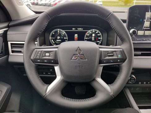 New 2025 Mitsubishi Outlander SE AWD/4WD image 7