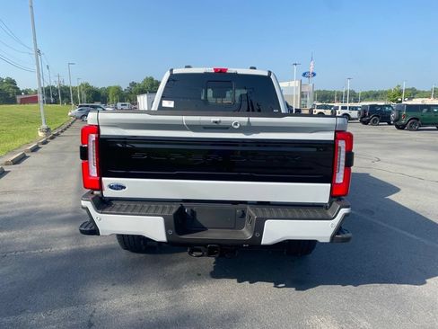 New 2026 Ford F250 Platinum AWD/4WD image 6