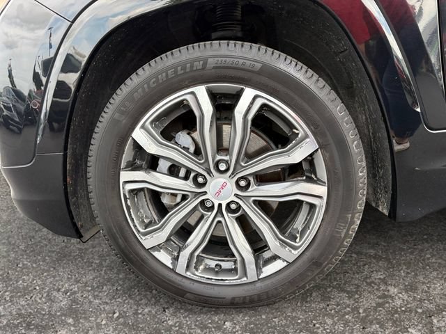 Used 2018 GMC Terrain Denali w/ Advanced Safety Package AWD/4WD image 14