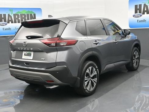 Used 2023 Nissan Rogue SV FWD image 5