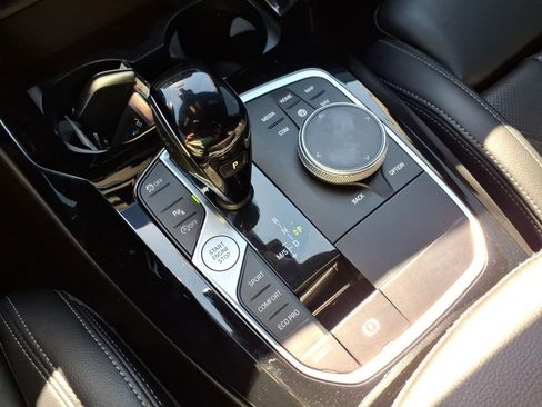 Used 2023 BMW X3 sDrive30i w/ Premium Package image 23