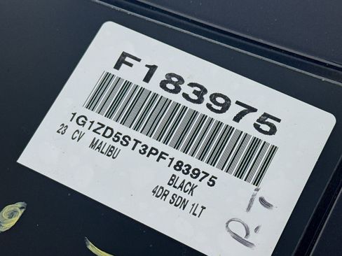 Used 2023 Chevrolet Malibu LT image 40