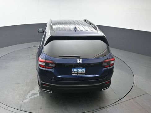 Used 2023 Honda Pilot Sport image 39