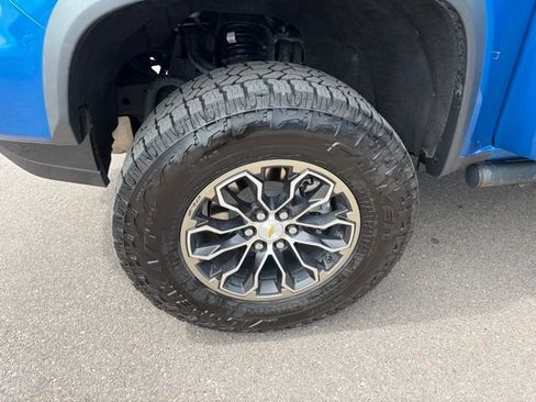 Used 2022 Chevrolet Colorado ZR2 AWD/4WD image 9