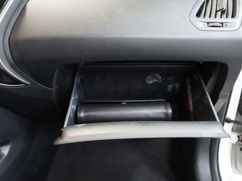 Used 2013 Hyundai Tucson GLS FWD image 35
