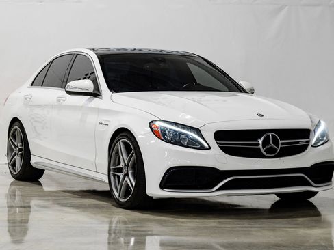 Used 2015 Mercedes-Benz C 63 AMG S image 4