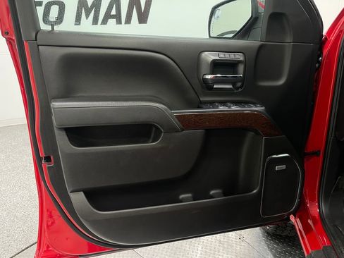 Used 2018 GMC Sierra 1500 SLT w/ SLT Premium Package image 14