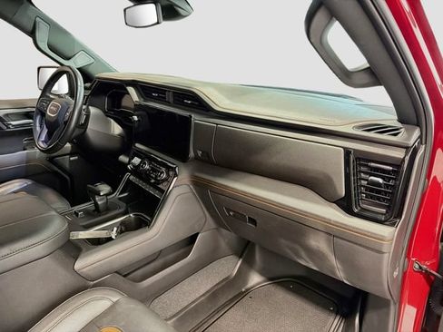 Certified 2023 GMC Sierra 1500 AT4 w/ AT4 Premium Package AWD/4WD image 26