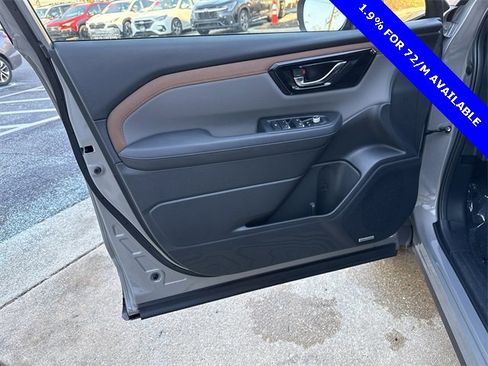 Certified 2025 Subaru Forester Sport w/ Popular Package #2 image 8