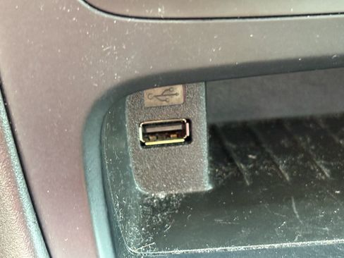 Used 2017 Ford Focus SE FWD image 20