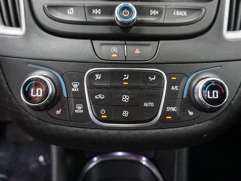 Used 2024 Chevrolet Malibu LT FWD image 15