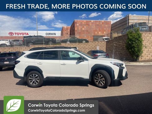 Used 2025 Subaru Outback Premium w/ Popular Package #1 AWD/4WD image 2