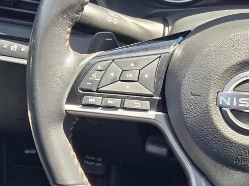 Used 2023 Nissan Altima 2.5 SR FWD image 14