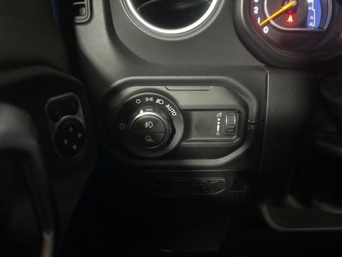 New 2026 Jeep Gladiator Sport image 28