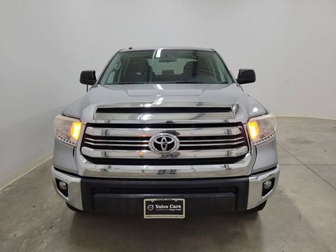 Used 2017 Toyota Tundra SR5 image 2