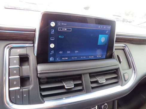 Used 2022 Chevrolet Tahoe High Country AWD/4WD image 23
