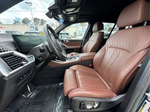 Certified 2024 BMW X5 xDrive50e w/ Executive Package image 10