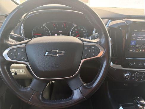 Used 2020 Chevrolet Traverse RS w/ LPO, Floor Liner Package AWD/4WD image 23