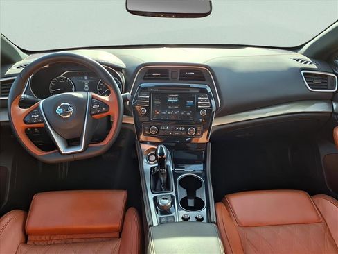 Used 2020 Nissan Maxima Platinum w/ Reserve Package image 16
