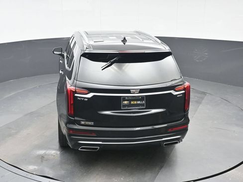 Used 2020 Cadillac XT6 Premium Luxury FWD image 20