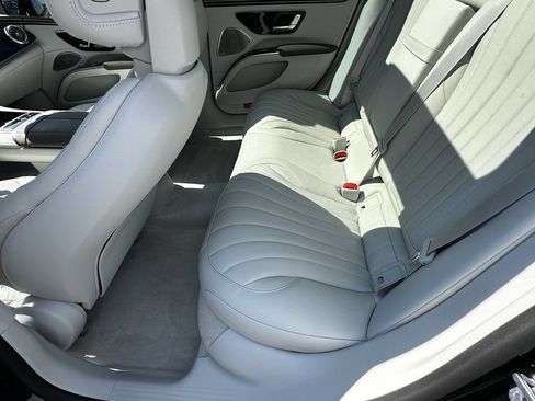 Certified 2023 Mercedes-Benz EQS 580 4MATIC Sedan image 24