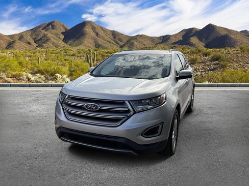 Used 2016 Ford Edge SEL w/ Equipment Group 201A FWD image 2