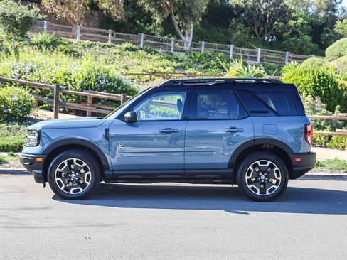 Used 2023 Ford Bronco Sport Outer Banks w/ Tech Package AWD/4WD image 3