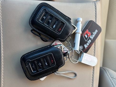 Used 2020 Lexus RX 350L Premium image 24