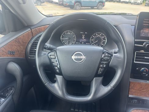 Used 2023 Nissan Armada SL w/ Captain's Chairs Package RWD image 13