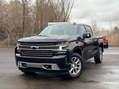 Used 2022 Chevrolet Silverado 1500 High Country w/ LPO, Dark Essentials Package AWD/4WD image 2