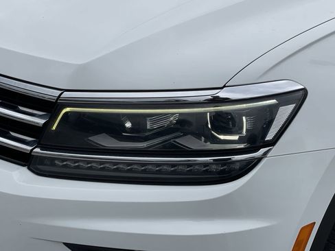 Used 2019 Volkswagen Tiguan SEL Premium AWD/4WD image 6