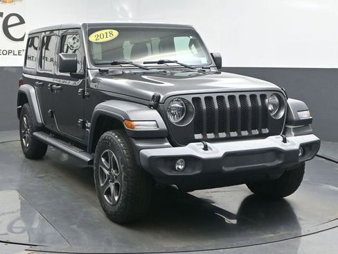 Used 2018 Jeep Wrangler Unlimited Sport S AWD/4WD image 50