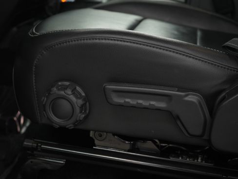 Used 2023 Jeep Wrangler Unlimited Sahara w/ Cold Weather Group image 28