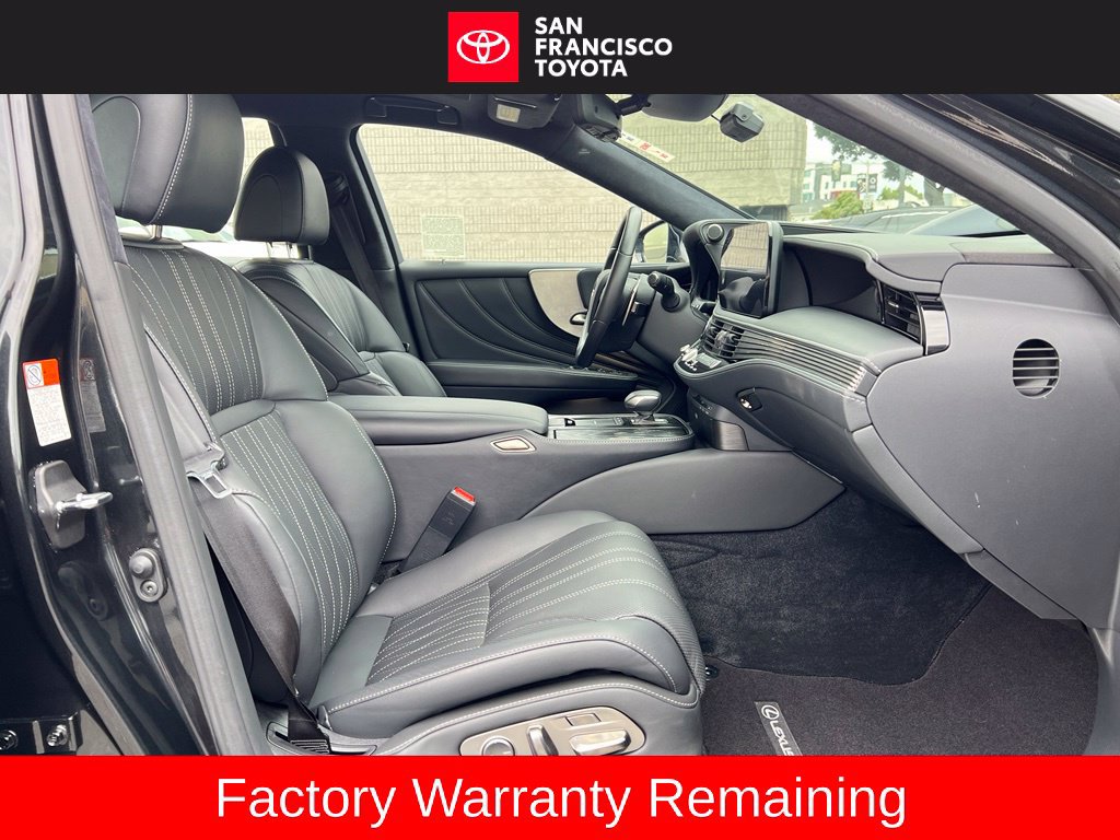 Used 2022 Lexus LS 500h AWD w/ Luxury Package image 21