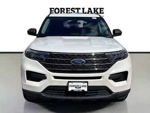 Certified 2024 Ford Explorer XLT AWD/4WD image 2