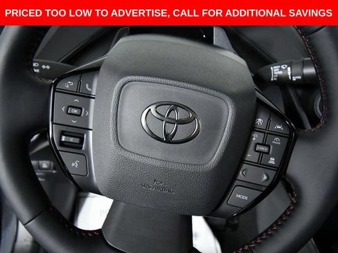 New 2026 Toyota Prius Plug-In Hybrid FWD image 2