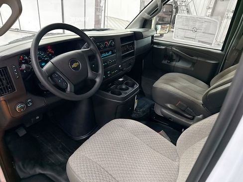 New 2025 Chevrolet Express 3500 w/ Power Convenience Package image 21