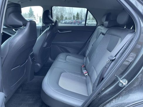 Used 2023 Kia Niro EX image 25