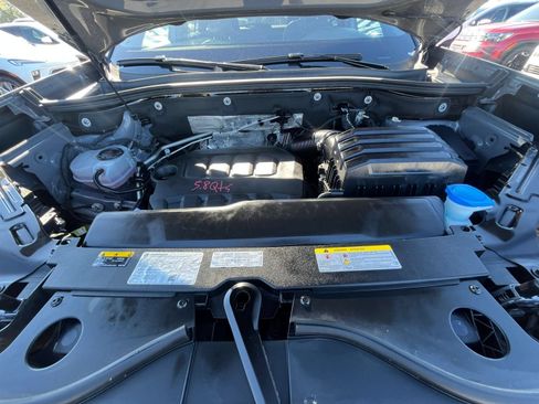 Used 2026 Volkswagen Atlas Cross Sport SE FWD image 30