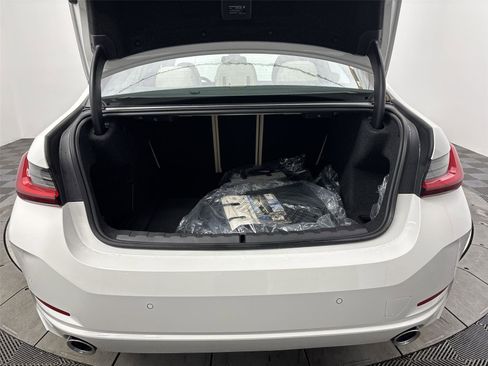 New 2026 BMW 330i xDrive Sedan w/ Parking Assistance Package image 21