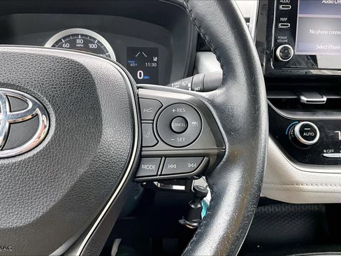 Used 2020 Toyota Corolla SE image 24