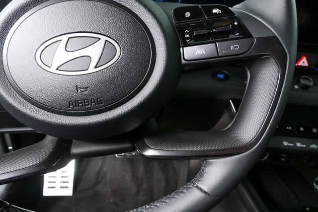 New 2026 Hyundai Elantra SEL FWD image 27
