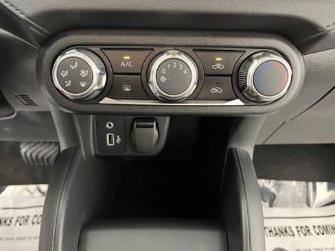 Used 2025 Nissan Versa S w/ S Plus Package FWD image 23
