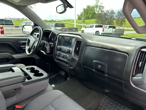 Used 2018 Chevrolet Silverado 1500 LT w/ All Star Edition AWD/4WD image 16