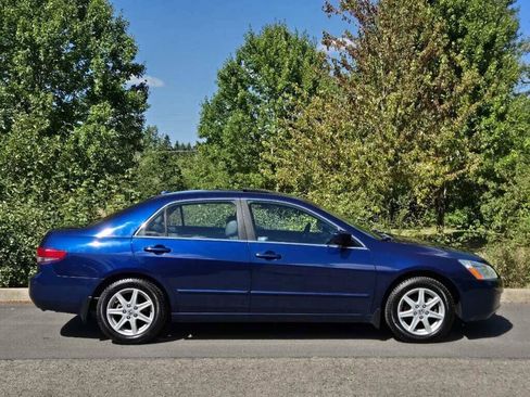 Used 2004 Honda Accord EX image 9