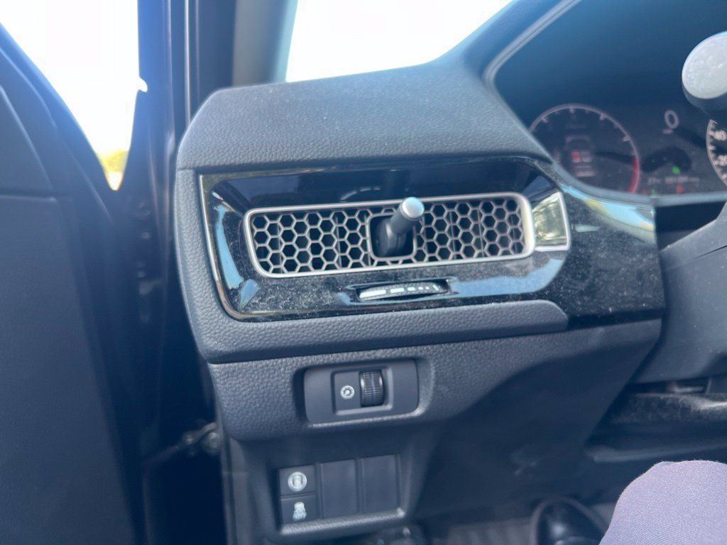 Used 2022 Honda Civic LX image 14