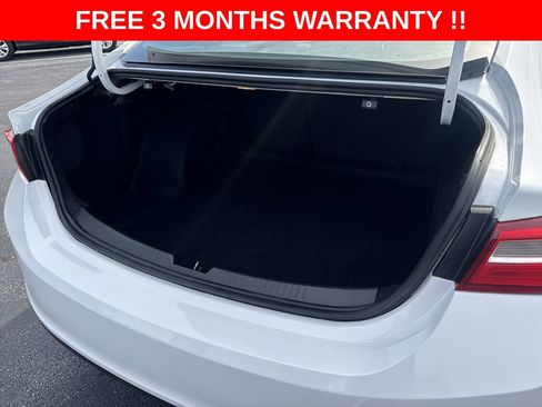 Used 2023 Chevrolet Malibu LT image 22