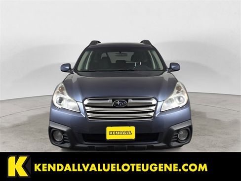 Used 2014 Subaru Outback 2.5i Premium w/ Accessory Value Package (OYY) image 8