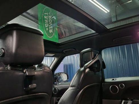 Used 2021 Land Rover Range Rover Sport HST image 23