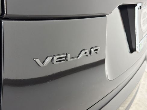 Certified 2026 Land Rover Range Rover Velar Dynamic SE AWD/4WD image 36